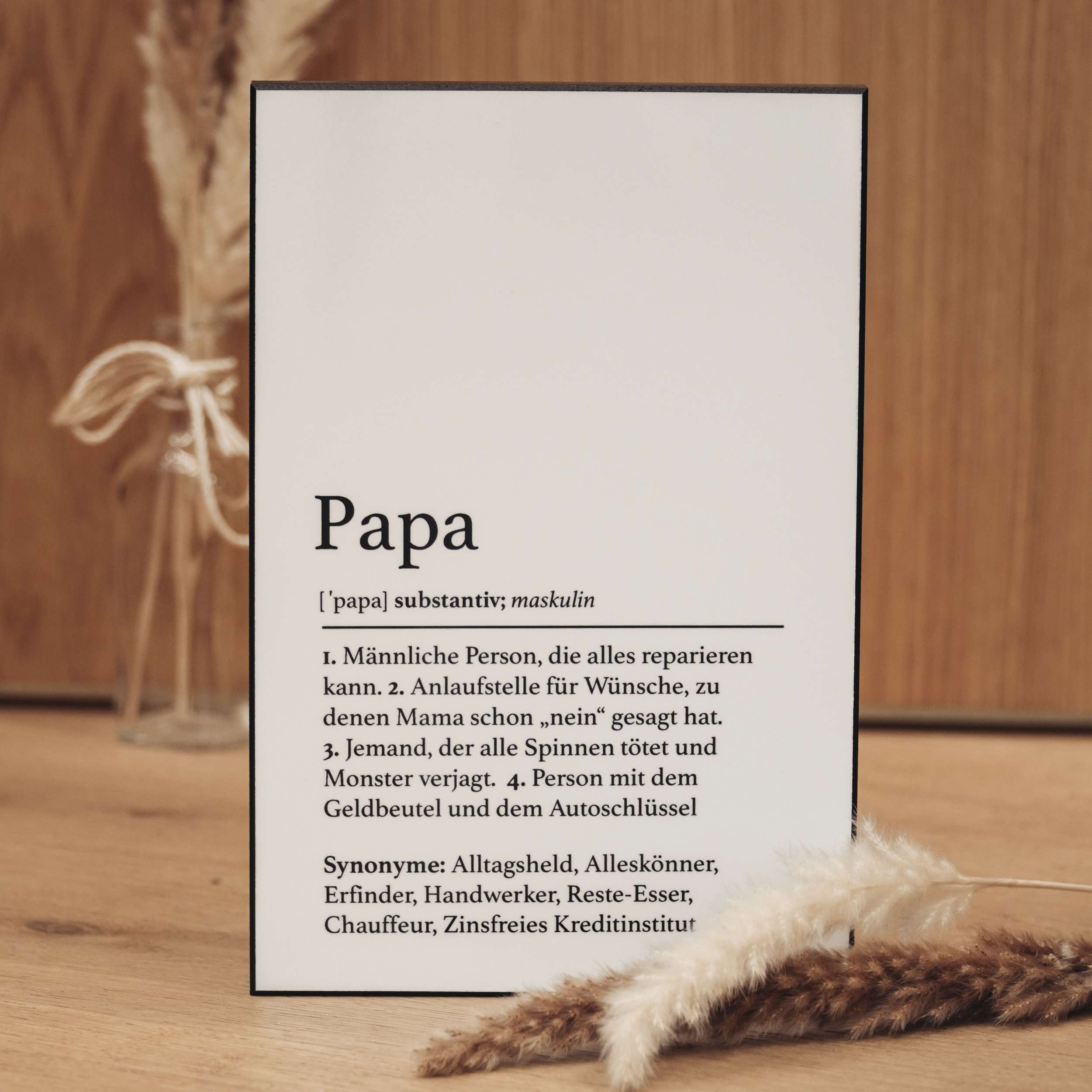 Handgefertigte Definitionstafel „Papa“ aus erstklassigem Material – das ideale Geschenk für deinen Papa.